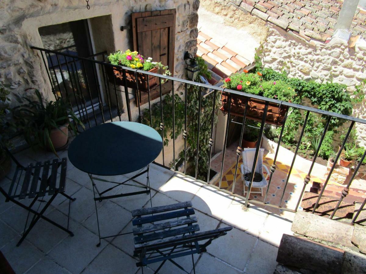 La Maison De St Victor Bed and Breakfast Saint-Victor-de-Malcap Εξωτερικό φωτογραφία